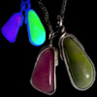 Picture of Fluorescent Pendant