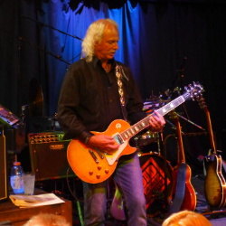 Picture of Larry Carver & Friends