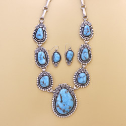 Gallery Walk with Spectacular Navajo Jewelry by Jeanette Dale